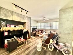 Blk 911 TAMPINES PALMSVILLE (Tampines), HDB 4 Rooms #567985601